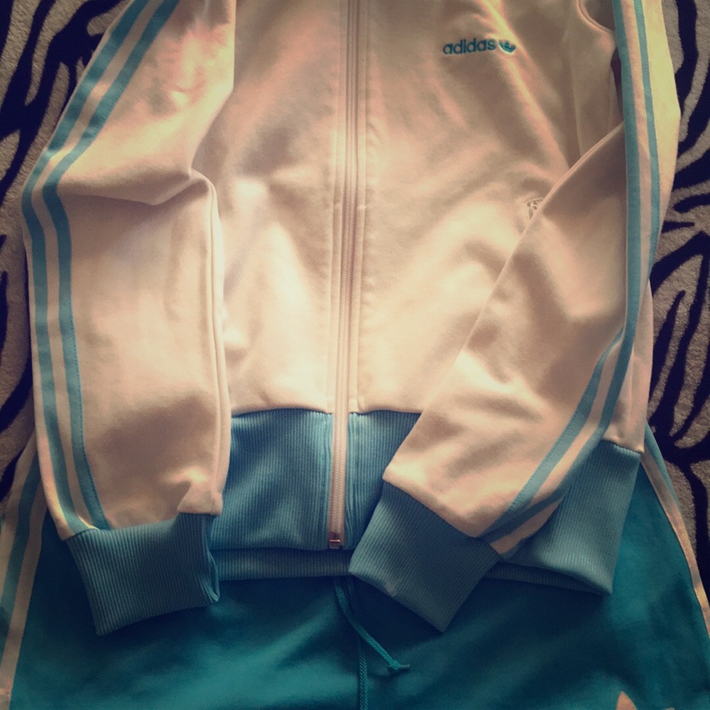 Woman’s Vintage Adidas Tennis Outfit